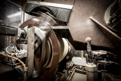 Application of the skin-friendly cooling lubricant rhenus FU 700 at Monnot S.A. (Fig. 2)